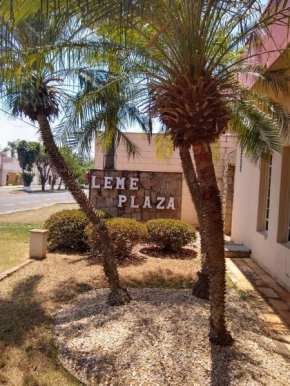  Leme Plaza Hotel  Леми